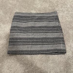 Banana Republic Women's Mini Skirt Blue and White 100% Cotton‎ Size 6